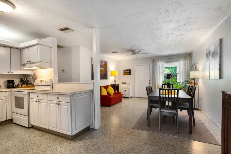 New York City Real Estate | View 2122 Temple Street | room 6 | View 7