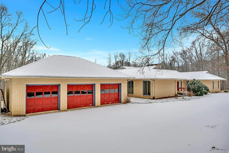 Central NJ/Bucks County, PA Real Estate | View 97 Hardy Drive | room 20 | View 21