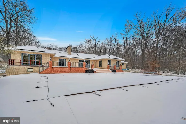 Central NJ/Bucks County, PA Real Estate | View 97 Hardy Drive | room 1 | View 2