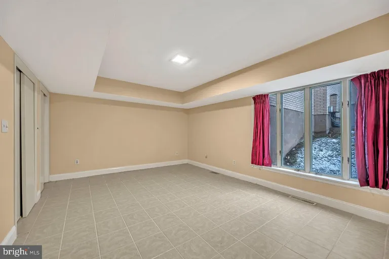 Central NJ/Bucks County, PA Real Estate | View 97 Hardy Drive | room 16 | View 17