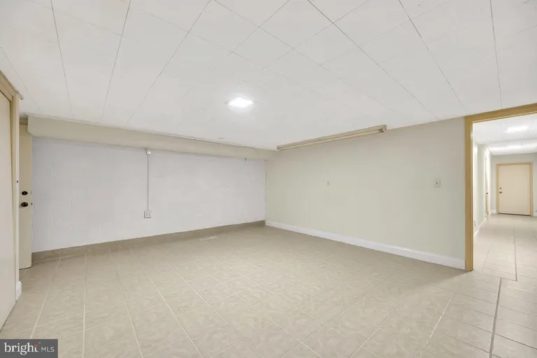 Central NJ/Bucks County, PA Real Estate | View 97 Hardy Drive | room 19 | View 20
