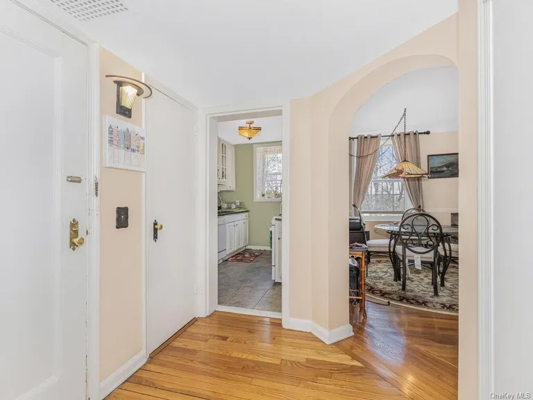 New York City Real Estate | View 1350 Midland Avenue #2P | room 3 | View 4