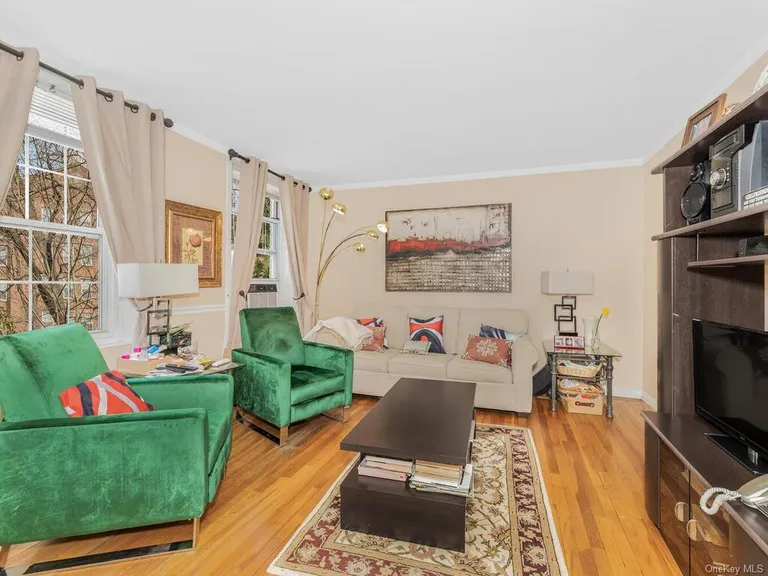 New York City Real Estate | View 1350 Midland Avenue #2P | room 8 | View 9