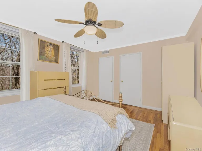 New York City Real Estate | View 1350 Midland Avenue #2P | room 10 | View 11