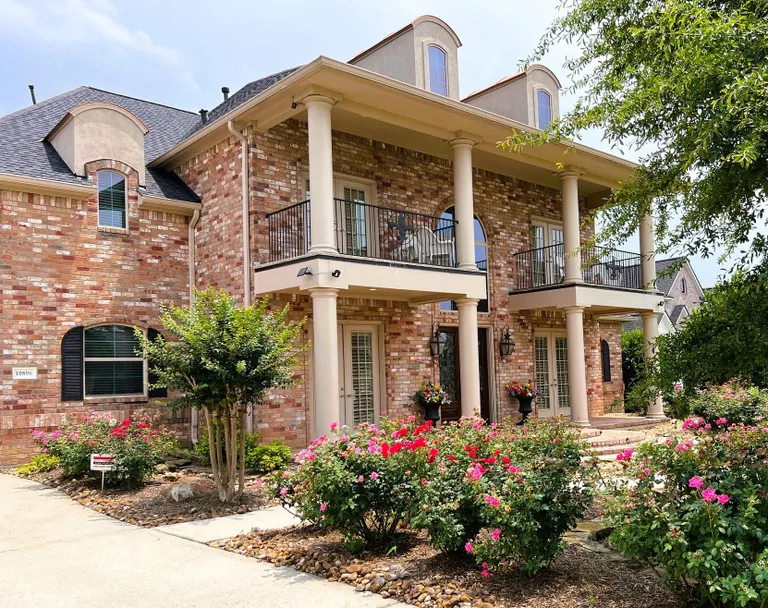The Woodlands Real Estate | View 10896 Dauphine Street | 4 Beds, 3 Baths | View 1