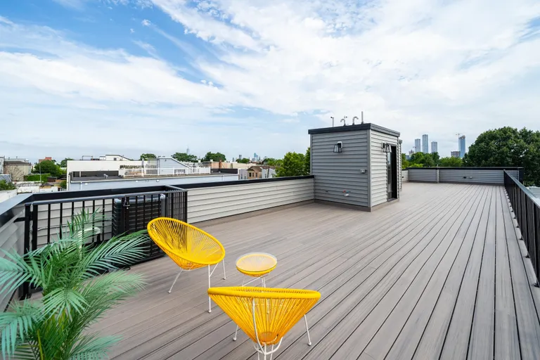 New York City Real Estate | View 124 Zabriskie St Unit# 2 | room 25 | View 26