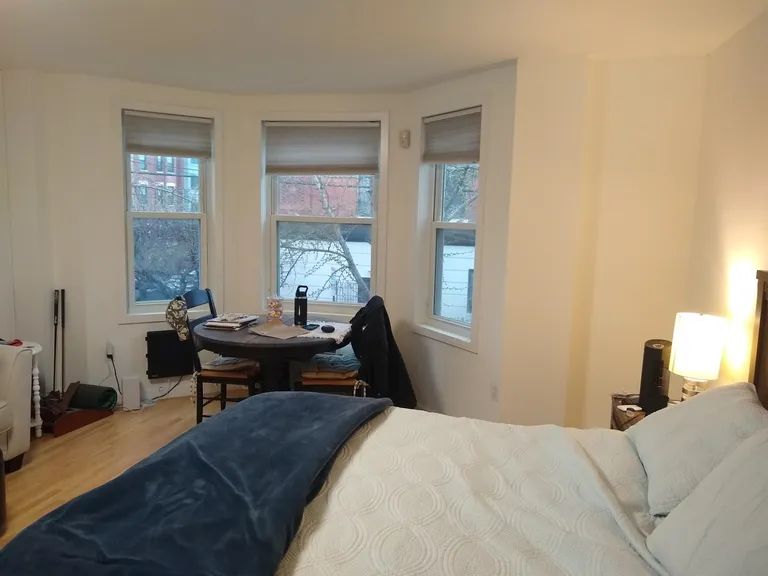New York City Real Estate | View 242 Barrow St Unit# 1F | room 2 | View 3