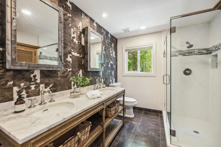 Northern California Real Estate | View 6103 North Lake Boulevard | room 14 | View 15