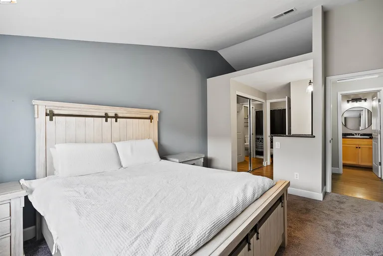 Northern California Real Estate | View 863 Villa Ter | room 20 | View 21