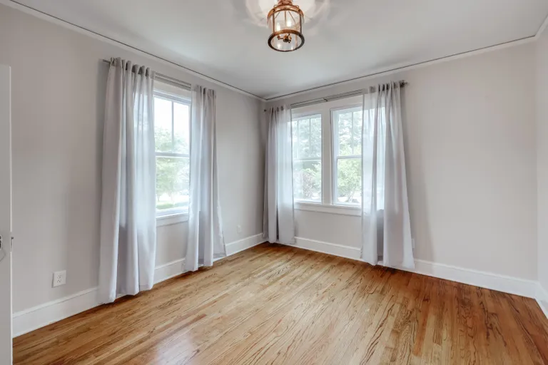 New York City Real Estate | View 565 Cloverhurst | 35 | View 32