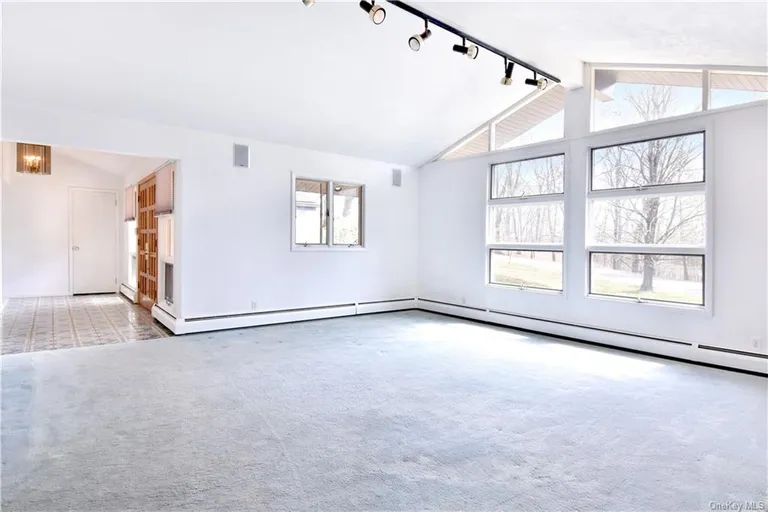 New York City Real Estate | View 23 Stonehouse Road | room 6 | View 7