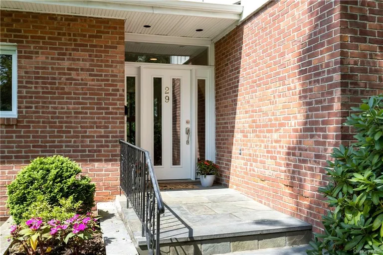 New York City Real Estate | View 29 Pokahoe Drive | room 3 | View 4
