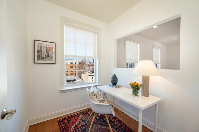 New York City Real Estate | View 275 Grand St Unit# C | room 8 | View 9