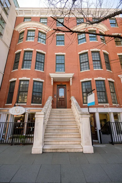 New York City Real Estate | View 275 Grand St Unit# C | room 9 | View 10
