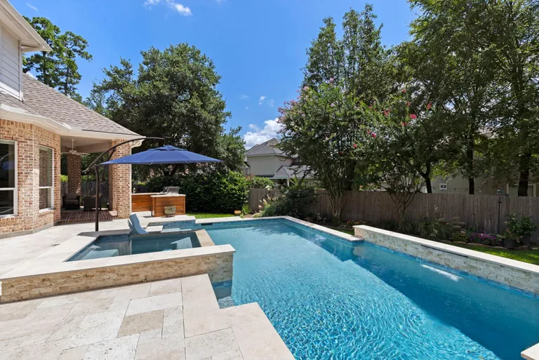 The Woodlands Real Estate | View 10 Sutton Mill Place | room 45 | View 46