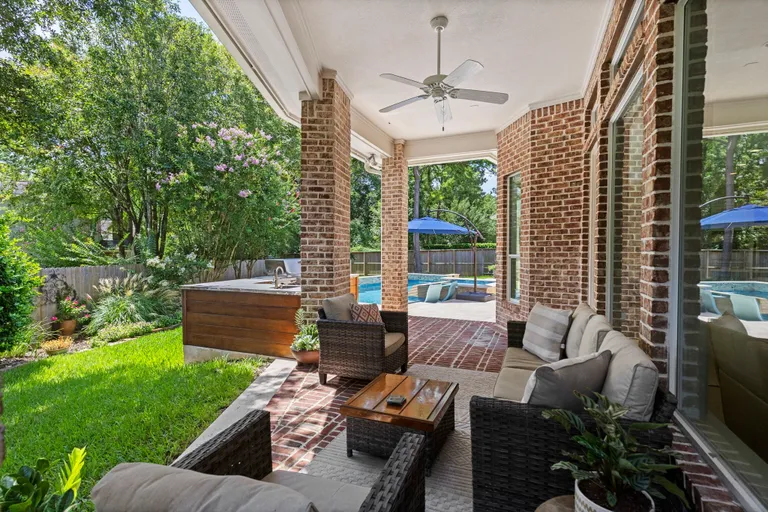 The Woodlands Real Estate | View 10 Sutton Mill Place | room 38 | View 39