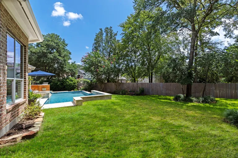The Woodlands Real Estate | View 10 Sutton Mill Place | room 40 | View 41