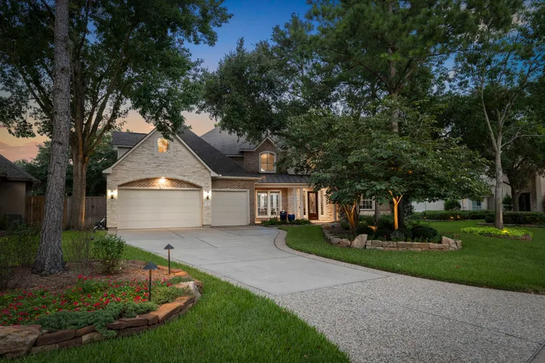 The Woodlands Real Estate | View 10 Sutton Mill Place | room 42 | View 43