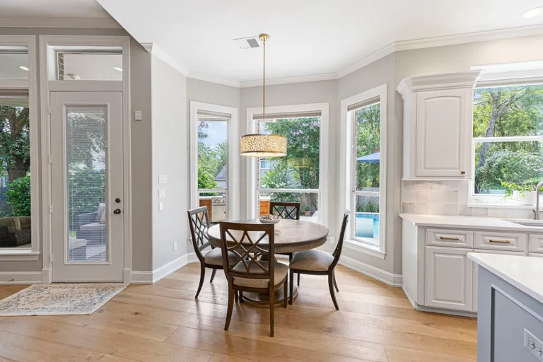 The Woodlands Real Estate | View 10 Sutton Mill Place | room 17 | View 18