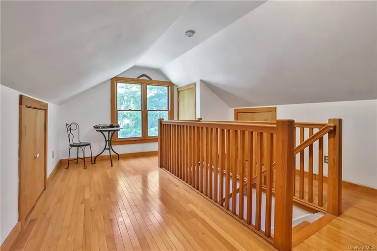 New York City Real Estate | View 253 A Maple Road | room 20 | View 21
