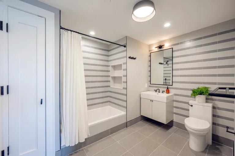 New York City Real Estate | View 366 6th St #402 | 366 6th St - Bathroom 1 | View 11