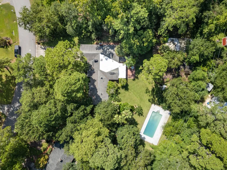 Savannah Real Estate | View 24 Diana Drive | room 4 | View 5