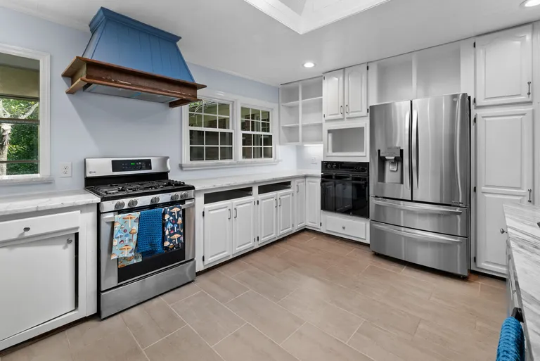 Savannah Real Estate | View 24 Diana Drive | room 22 | View 23