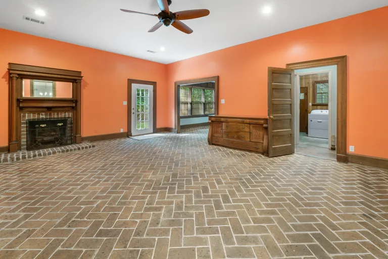 Savannah Real Estate | View 24 Diana Drive | room 13 | View 14