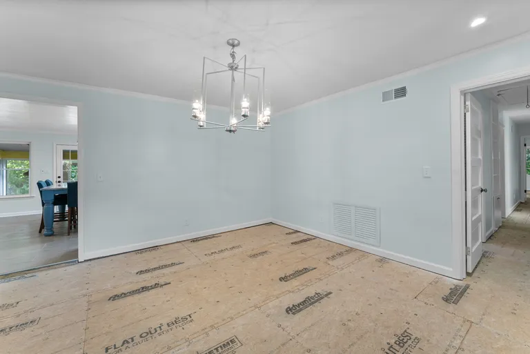 Savannah Real Estate | View 24 Diana Drive | room 10 | View 11