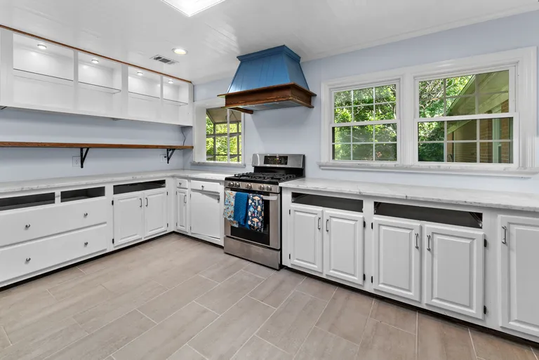 Savannah Real Estate | View 24 Diana Drive | room 21 | View 22