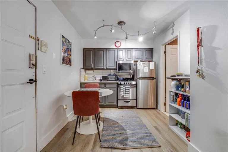 New York City Real Estate | View 129 Franklin St Unit# A5 | room 4 | View 5