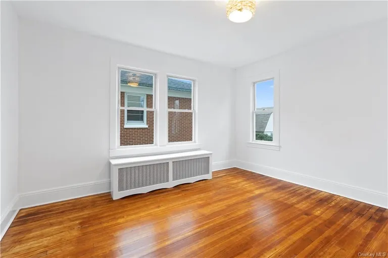 New York City Real Estate | View 121 New Broadway | room 7 | View 8