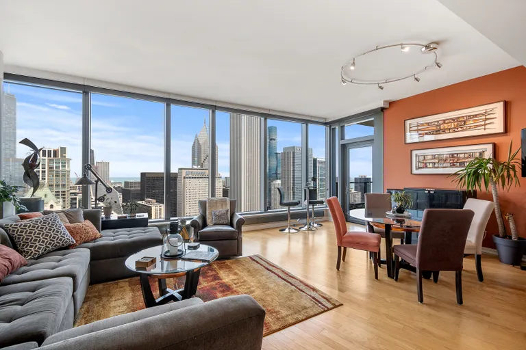 New York City Real Estate | View 60 E Monroe, 5106 | room 7 | View 8