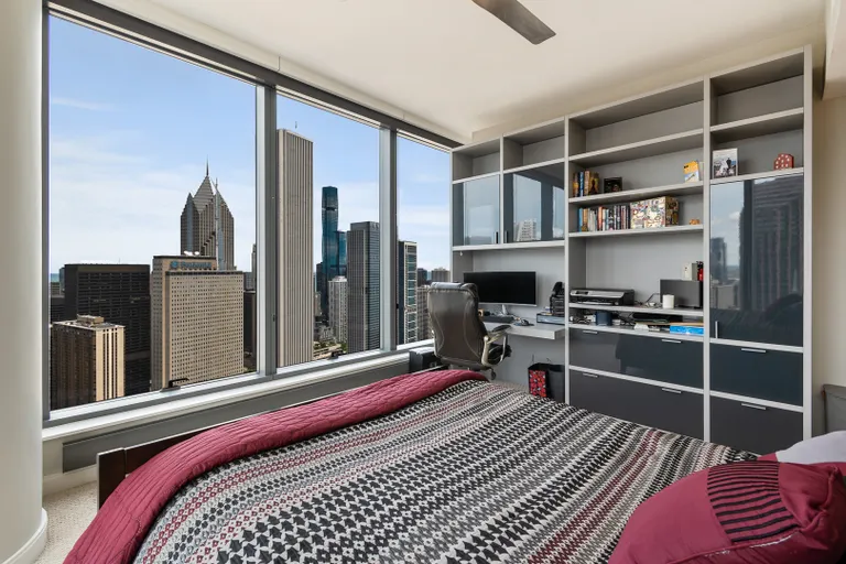 New York City Real Estate | View 60 E Monroe, 5106 | room 26 | View 27