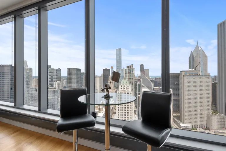 New York City Real Estate | View 60 E Monroe, 5106 | room 5 | View 6