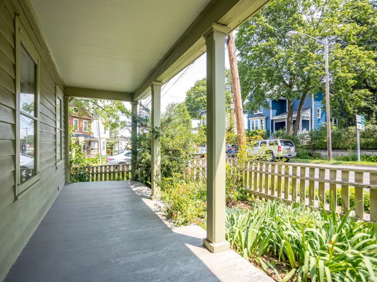 Hudson Valley Real Estate | View 25 Worth Avenue | room 12 | View 13