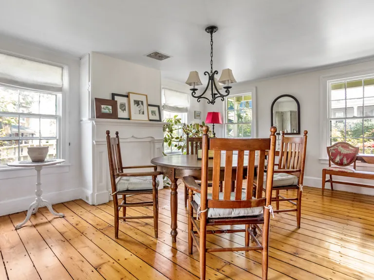 Hudson Valley Real Estate | View 25 Worth Avenue | room 3 | View 4