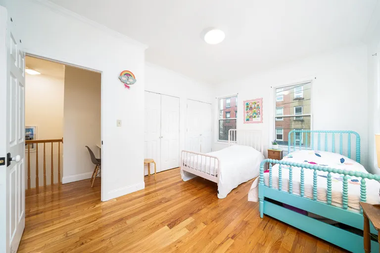 New York City Real Estate | View 122 Coles St Unit# 1 | room 13 | View 14