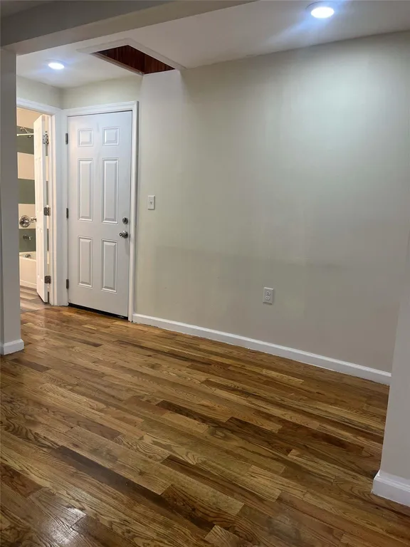 Rockland/Orange/NJ Real Estate | View 136 Johnston Street Unit# 2nd Floor | room 2 | View 3