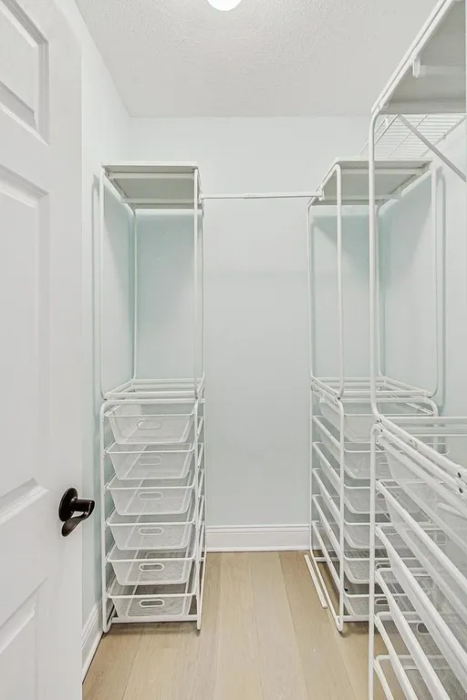 Chicago Real Estate | View 222 N Columbus, 1304 | room 12 | View 13