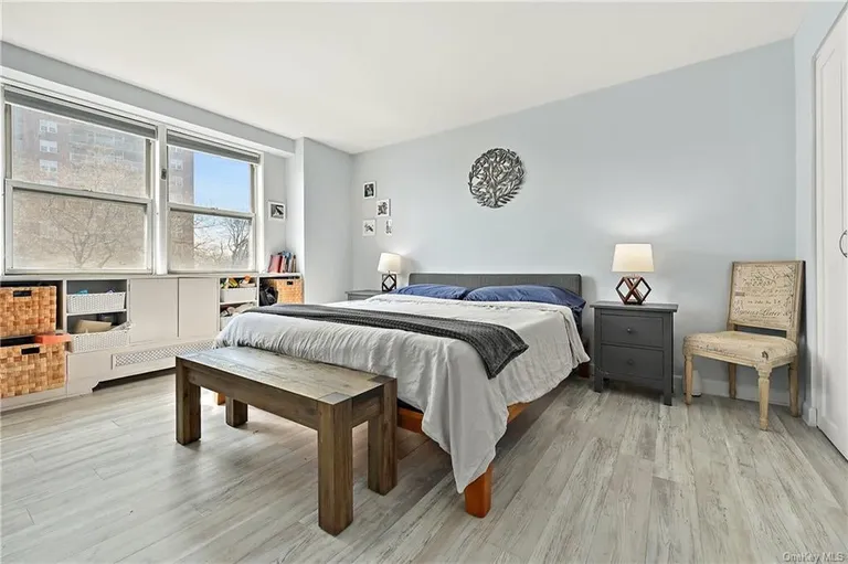New York City Real Estate | View 5900 Arlington Avenue #2H | room 5 | View 6