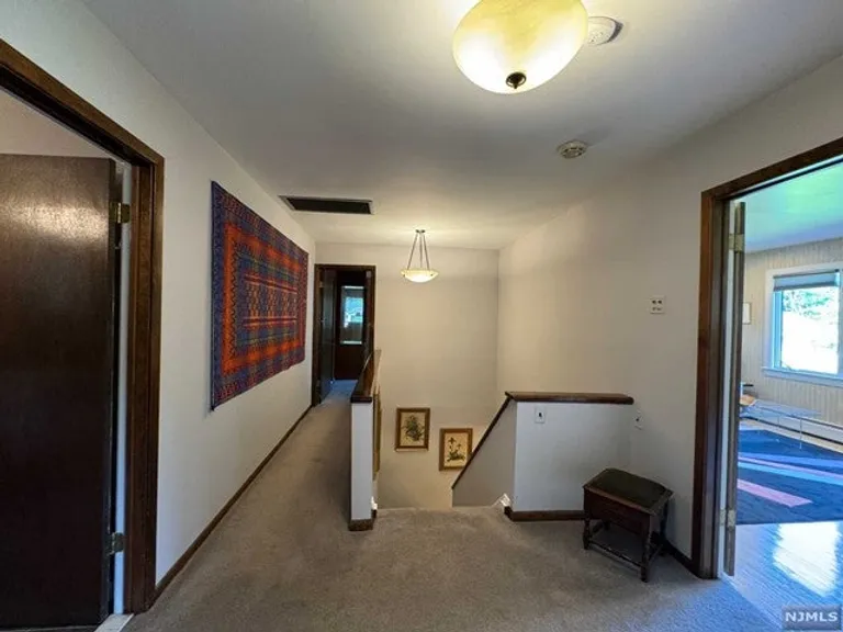 Bergen County Real Estate | View 125 Dyer Court | room 16 | View 17