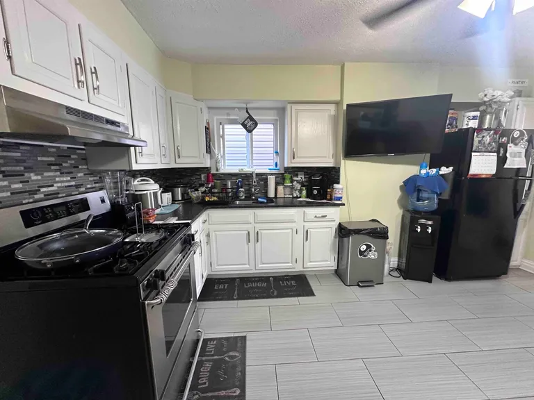 Jersey City/Hoboken Real Estate | View 1229 76th St | room 7 | View 8