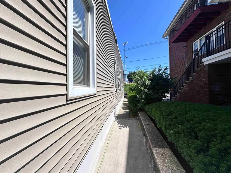 Jersey City/Hoboken Real Estate | View 1229 76th St | room 11 | View 12
