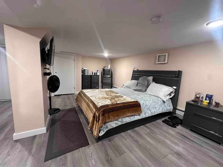 Jersey City/Hoboken Real Estate | View 1229 76th St | room 21 | View 22