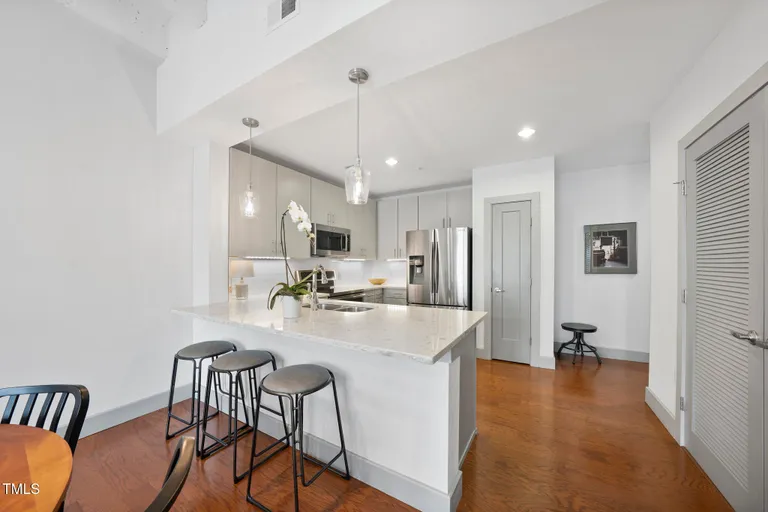Raleigh, NC Real Estate | View 1300 St Marys Street #403 | room 13 | View 14