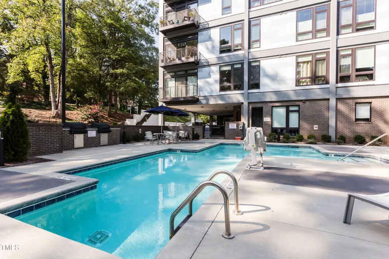 Raleigh, NC Real Estate | View 1300 St Marys Street #403 | room 24 | View 25