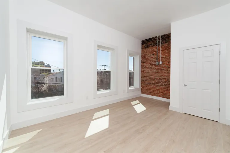 New York City Real Estate | View 435 Pacific Ave Unit# 2 | room 3 | View 4