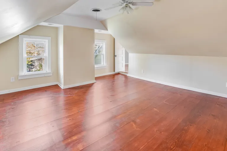 New York City Real Estate | View 226 Traver Road | room 11 | View 12
