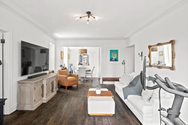 New York City Real Estate | View 1255 N State, 8J | room 3 | View 4